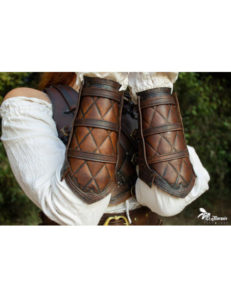 Bretelles médiévales, siècles XVII et...