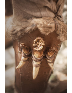Jambières Vikingues Berkeser avec des dents 2