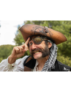 Masque de pirate en cuir marron