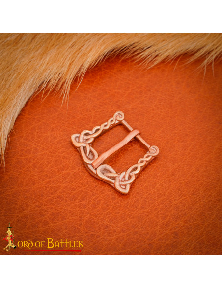 Boucle classique en bronze avec des...