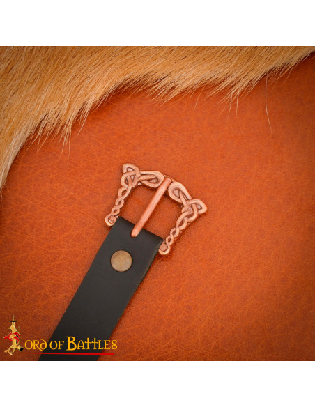 Boucle classique en bronze avec des...