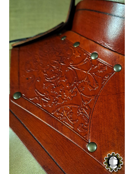 Gorge médiéval en cuir modèle Senua,...