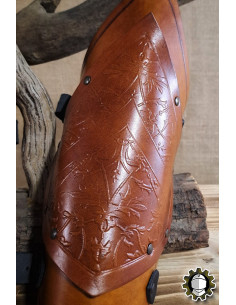 Bracelets médiévaux en cuir modèle Senua, couleur marron 2