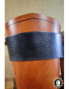 Bracelets médiévaux en cuir modèle Ragnall, couleur marron 2