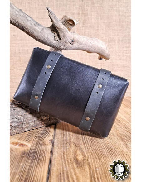 Sac médiéval en cuir modèle Altair,...