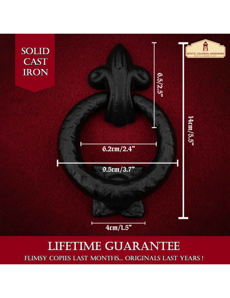 Heurto de porte médiéval avec anneau...