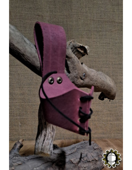 Harnais en cuir pour cor, couleur rouge