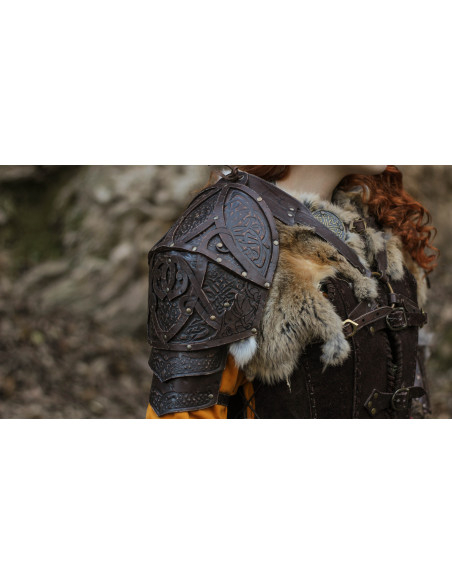 Épaule nordique en cuir modèle Baldur