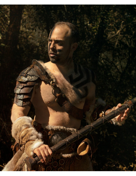 Épaule viking en cuir marron, Barbare...