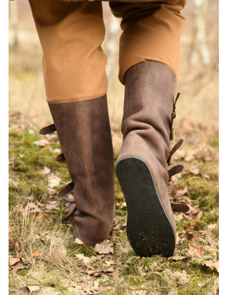 Bottes médiévales hautes avec...