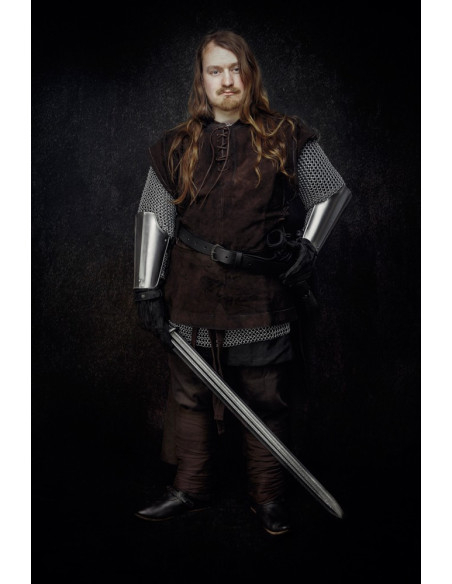 Gilet médiéval fermé en daim modèle...