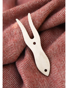 Lucet viking-médiéval en os