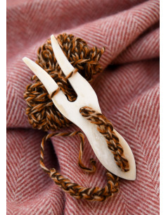 Lucet viking-médiéval en os 2