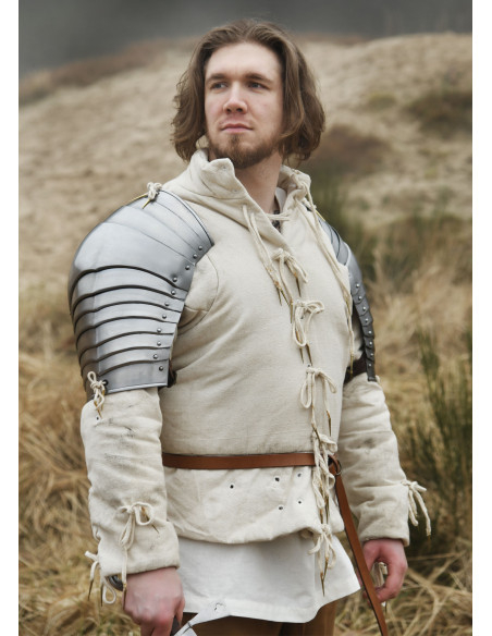 Épaulières médiévales en acier (1,2 mm.)