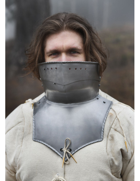 Bevor médiéval en acier (1,2 mm.)