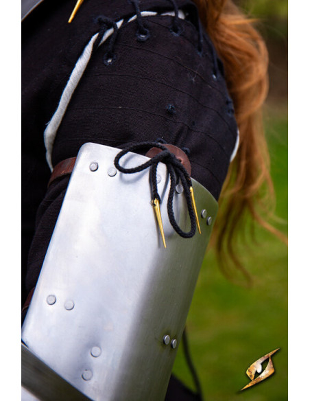 Bras médiévaux en acier modèle...