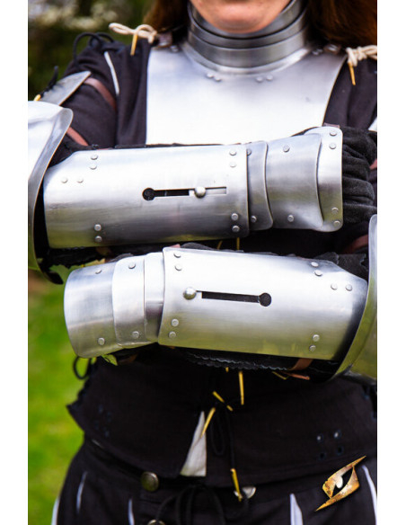 Bras médiévaux en acier modèle...