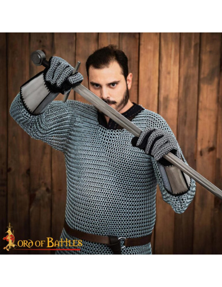 Gants en cotte de mailles de la fin...