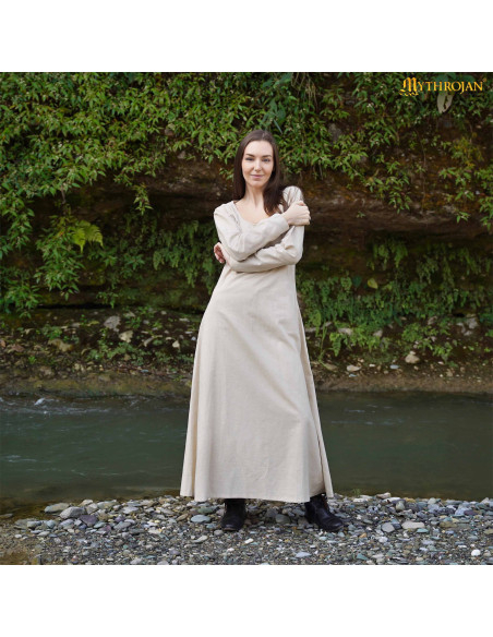 Robe médiévale à col rond modèle...