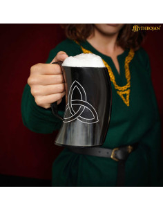 Pichet viking en corne naturel (600 ml.) 2