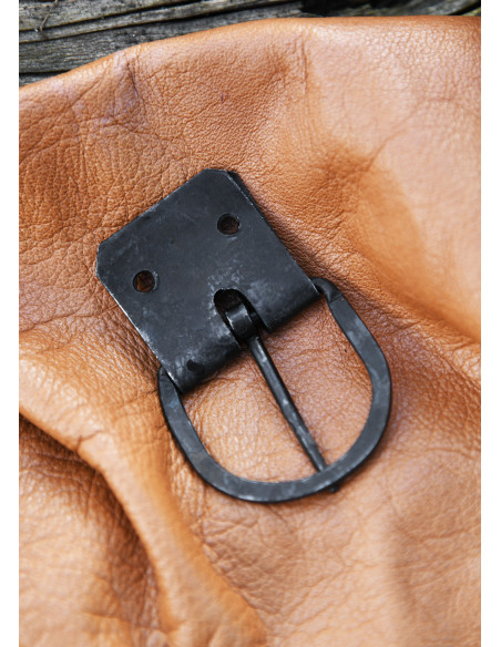 Boucle forgée à la main avec une...