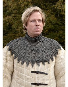 Manteau d'évêque en cotte de mailles, avec courroies et...