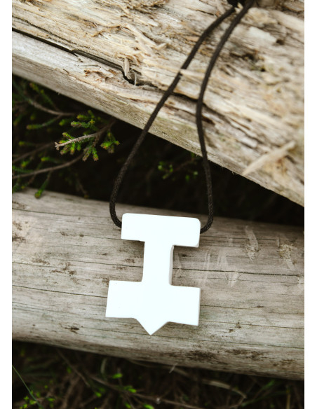 Pendentif Marteau de Thor en os