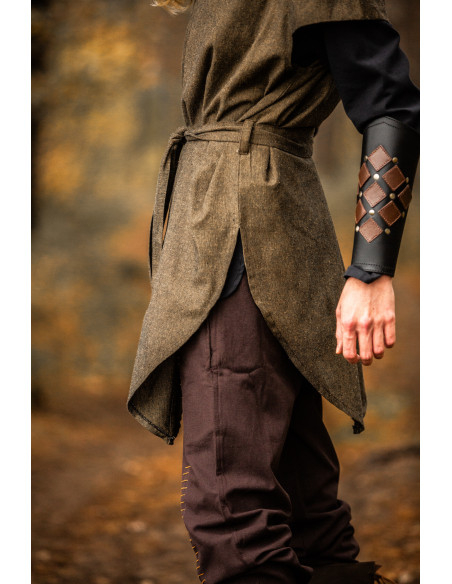 Tunique médiévale à capuche modèle...