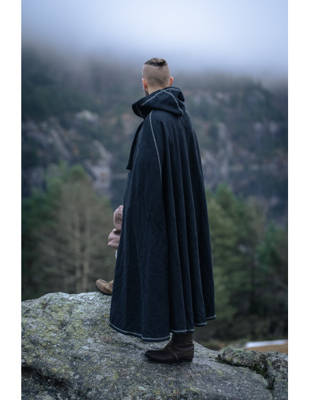 Cape viking en laine avec capuche...