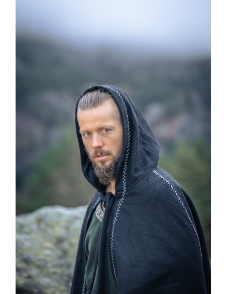 Cape viking en laine avec capuche...