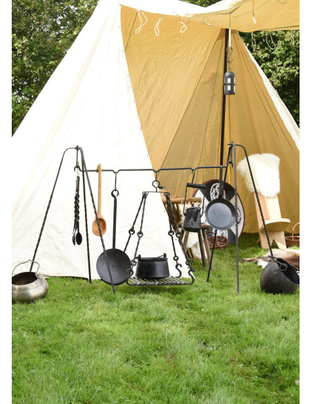 Barre d'acier pour trépieds, forgée à...