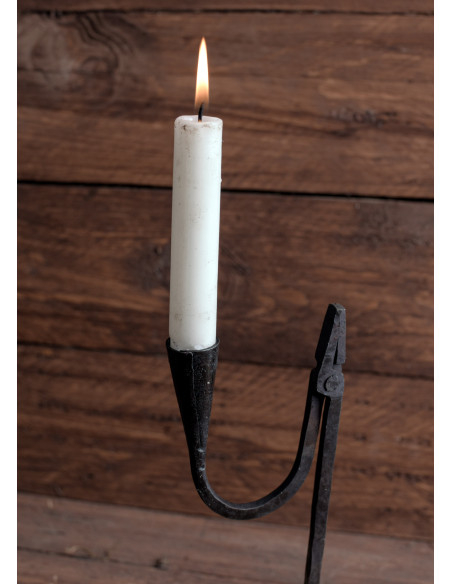 Chandelier en jonc forgé à la main...