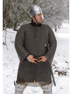 Haubert en mailles plates rivetées, modèle Hauberk