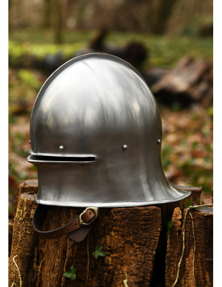 Casque médiéval de type Sallet, acier...