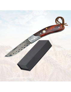 Couteau de campagne Albainox, lame damasquinée (16,80 cm).
